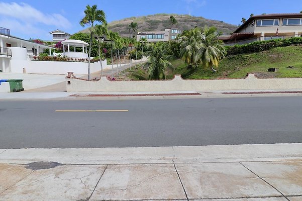 th 70 Poipu Dr   090