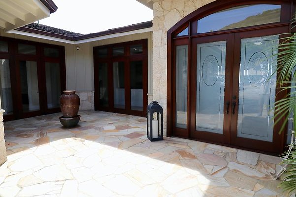 th 70 Poipu Dr   097