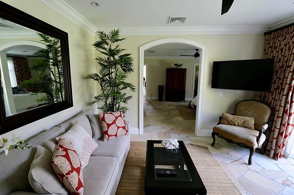 th 70 Poipu Dr   143