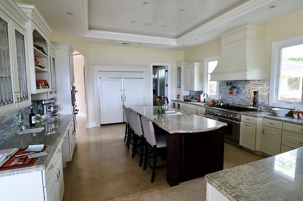 th 70 Poipu Dr   164