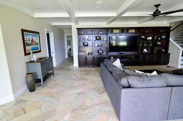 th 70 Poipu Dr   130