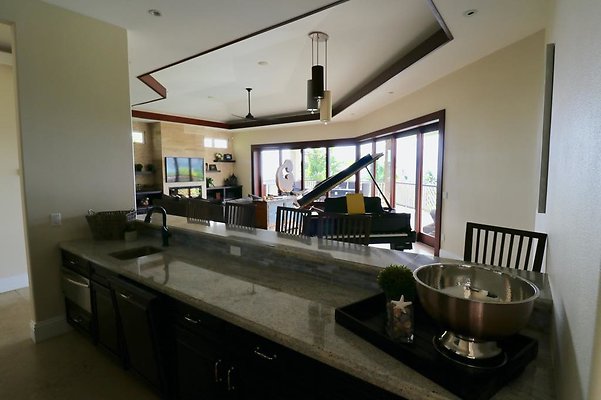 th 70 Poipu Dr   167