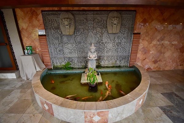 th Vacek Residence   143-L