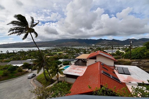 th Vacek Residence   175-L