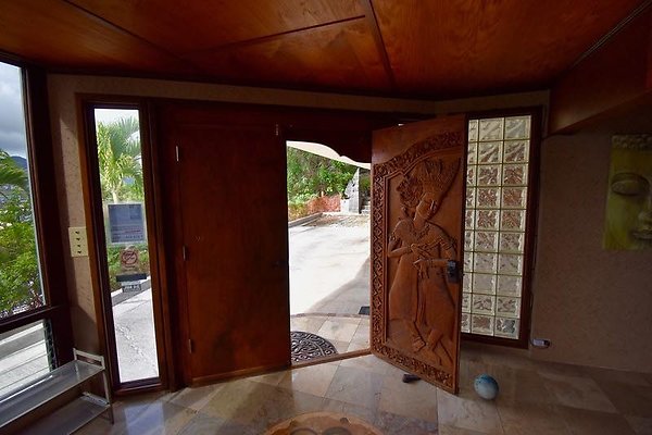 th Vacek Residence   191-L