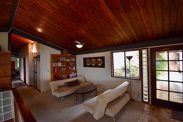 th Vacek Residence   153-L