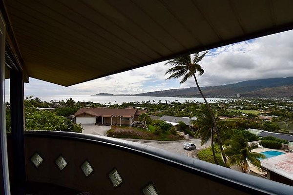 th Vacek Residence   174-L