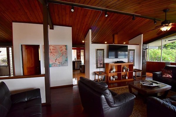 th Vacek Residence   156-L