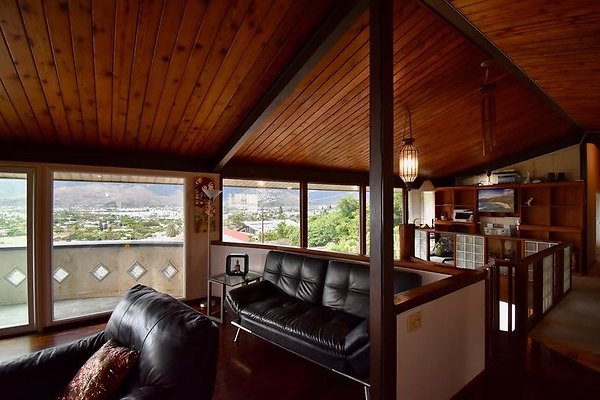 th Vacek Residence   168-L