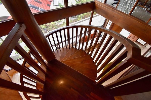 th Vacek Residence   152-L