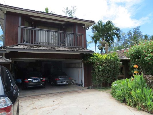 Waimanalo 41-967 Laumilo St Bob Stodden 808.478.1505 DND used S5
