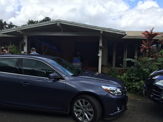 Waimanalo 41-878 Kaulukanu St St Butch (808) 590-3669