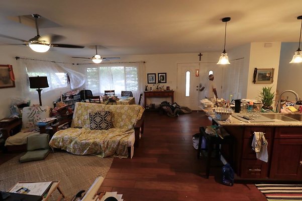 th Velligas Residence   83