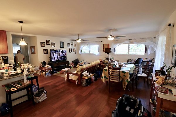 th Velligas Residence   74