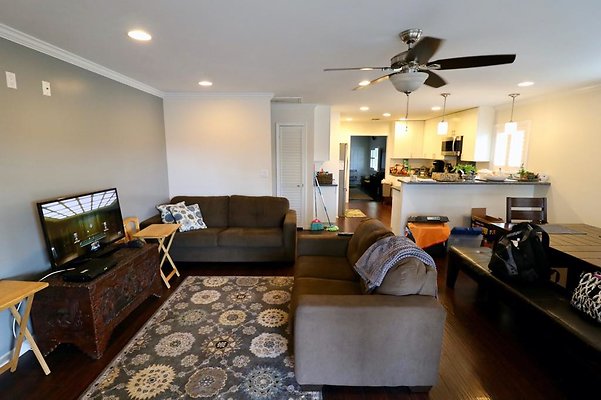 th Naito Residence   650