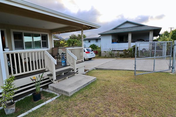 th Naito Residence   645