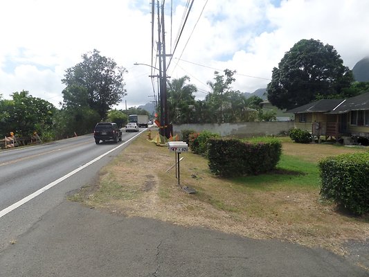 waimanalo 41-1702 kalanianaole Hwy clarence nakata 858-259-5136