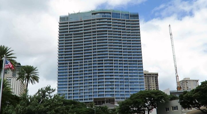 Ritz-Carlton Waikiki 383 Kalaimoku St Cori.Hara 808.829.5674