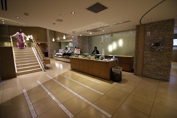 Kakaako Island Club &amp; Spa 1177 Queen St Randy Otto 808.543.3900