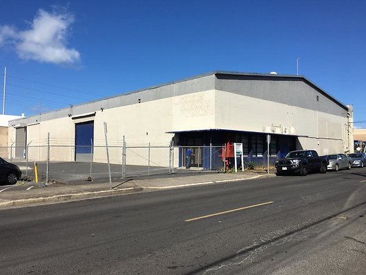 1299 Kaumualii St Isaac Omura 808.286.7835