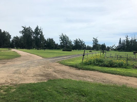 th 55BA4654-3985-4DC1-9404-53EC35CB6343