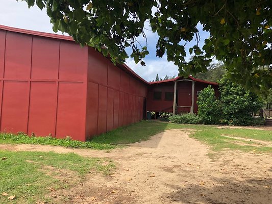 th F2D443BC-C4ED-48EF-B042-8883CD0FD5B8