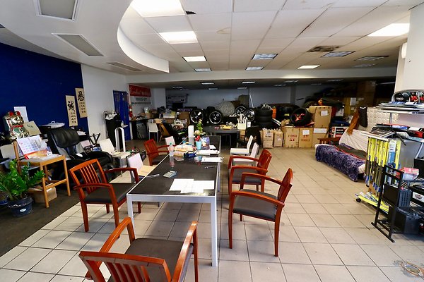 Excellant Motors   34