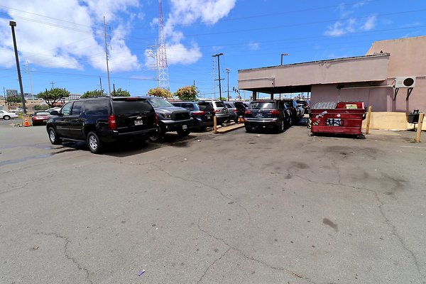 Excellant Motors   28