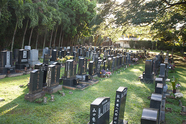 Nuuanu OahuCemetery-5