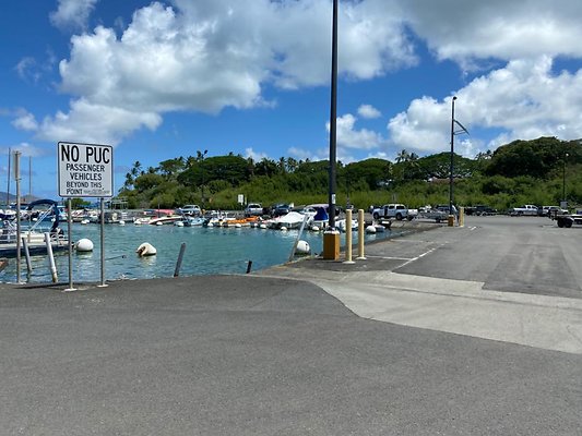 Kaneohe Heeia Kea Pier 46-499 Kamehameha Hwy Tanya Borabora 808.216.5577