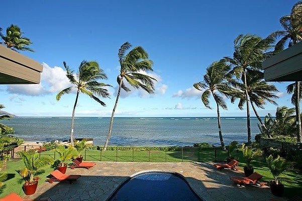 HI50 S5 oceanside pool