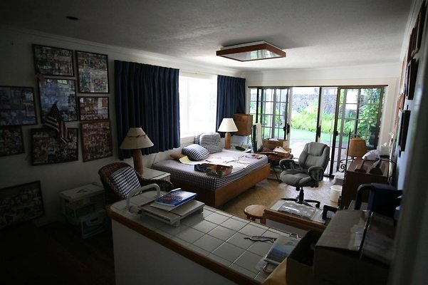 th th AINAHAINA CASSIDAY 6736