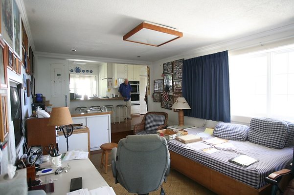 th AINAHAINA CASSIDAY 6737