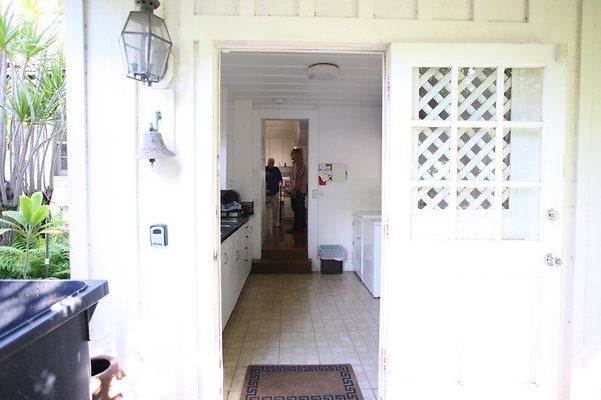 th AINAHAINA CASSIDAY 6733