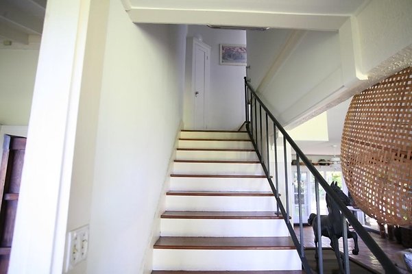 th th AINAHAINA CASSIDAY 6767