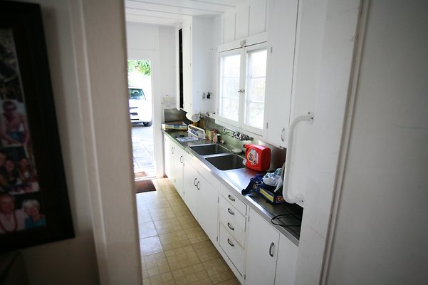 th AINAHAINA CASSIDAY 6734