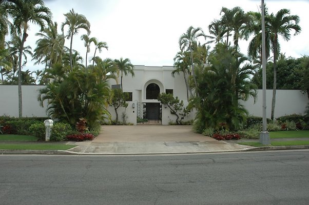 Aina Haina - Nakagawa Estate - Linda Nakagawa, (808) 226-1437