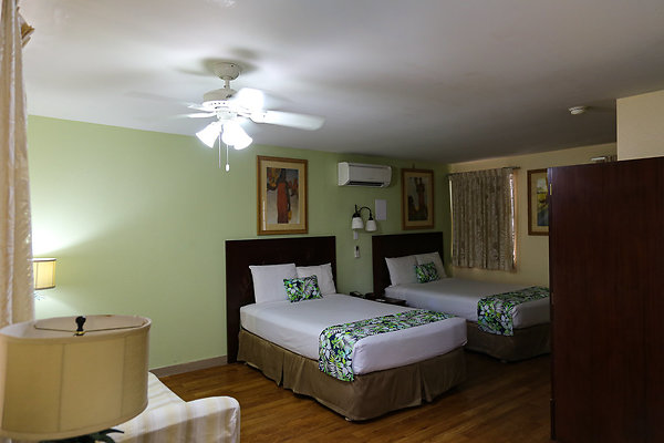 20190904-Waikiki Sand Villa 017