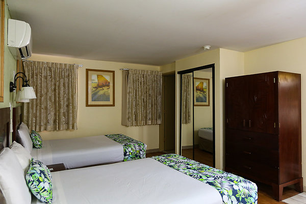 20190904-Waikiki Sand Villa 019