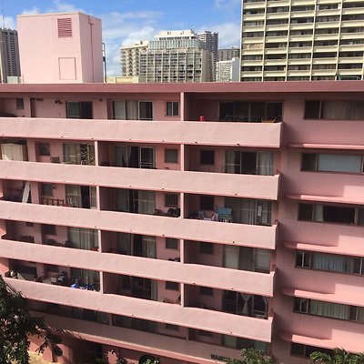 HI50 S5 4Paddles 6th Flr Stairway 5