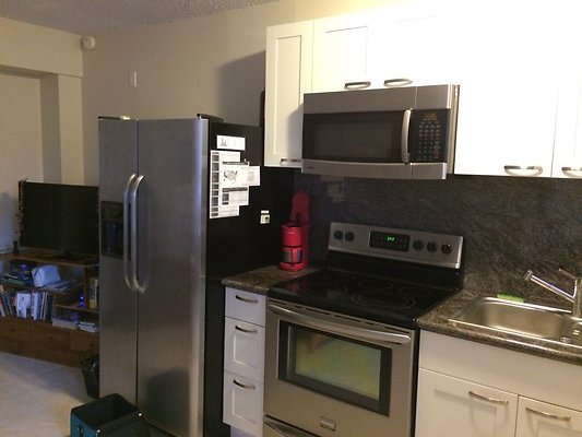 HI50 S5 Waikiki Cove APT303C