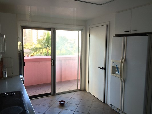 HI50 S5 Waikiki Cove APT701M