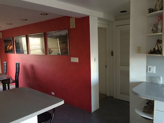 HI50 S5 Waikiki Cove APT701P