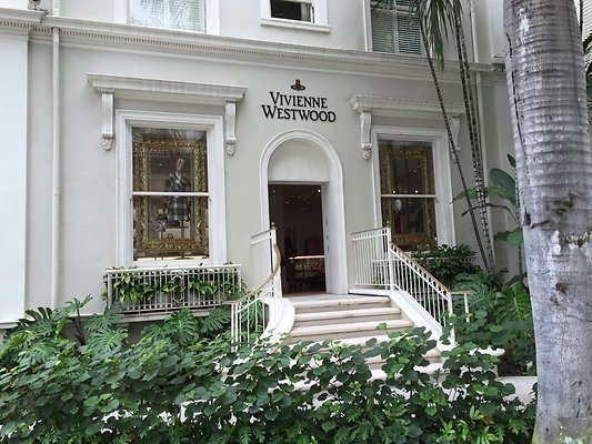Waikiki Moana Surfrider Vivienne Westwood Jered 808.780.1445