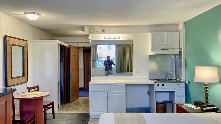 th 2019-10-03 11-21-32-1000