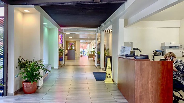 th 2019-10-03 11-31-06-1000