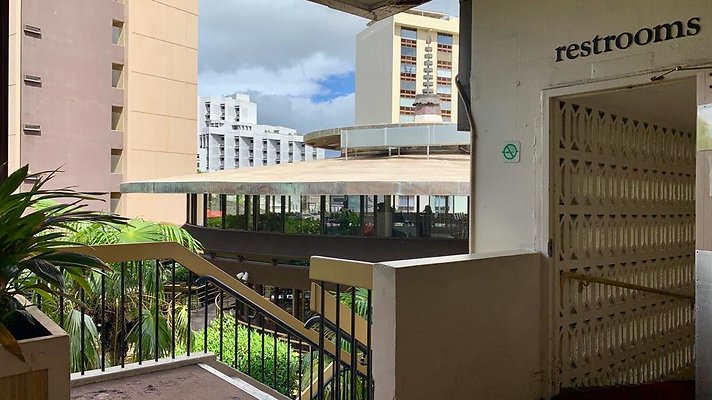 th 2019-10-03 10-31-17-1000