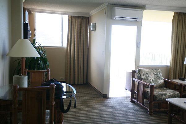 th WAIKIKI QUEENKAP 6648