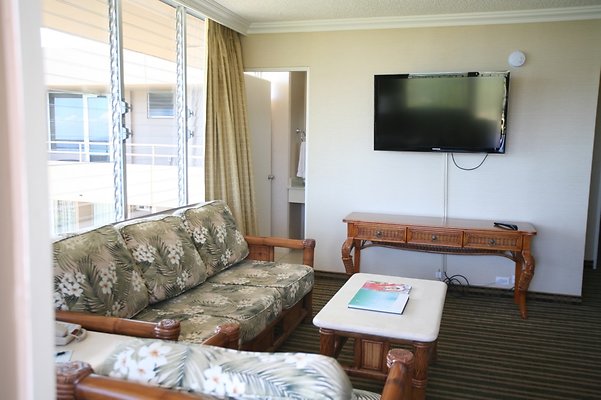 th WAIKIKI QUEENKAP 6654