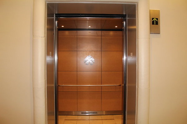 Elevator